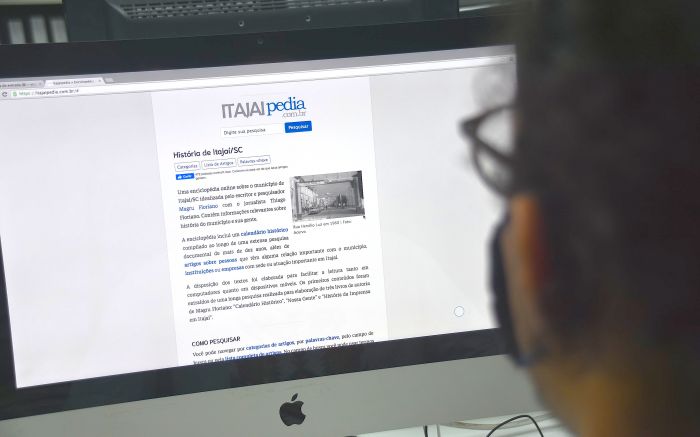 Pesquisa gratuita sobre Itajaí está ao alcance de todos {Foto: Franciele Marcon}