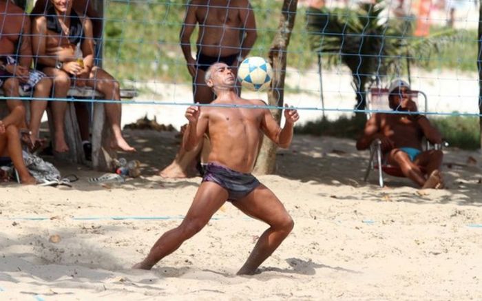Denílson, Romário (foto) e Djalminha já confirmaram presença {Foto: Clayton Militão/Photo Rio News/Divulgação }