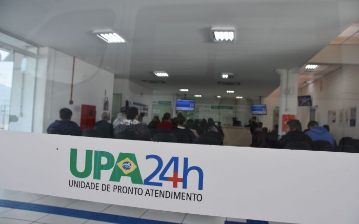 Pacientes esperam mais que o normal no início de semana. (Foto: Divulgação)