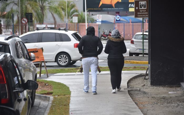 Previsão é de temperaturas de menos de cinco graus na região da Amfri (Foto: João Batista)
