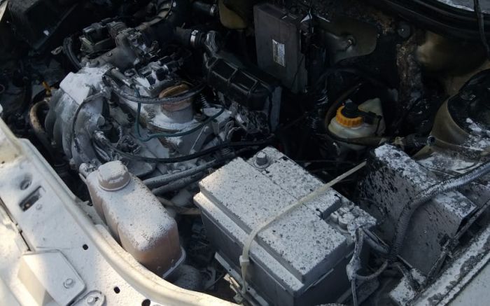 Motorista percebeu fogo no motor quando estava na Variante