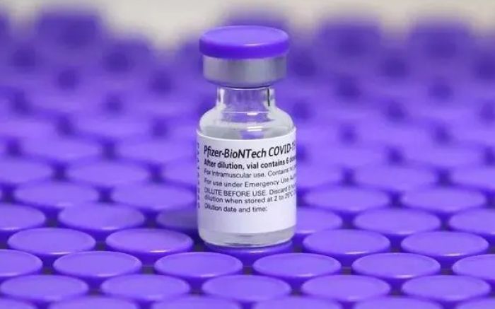 Pfizer será aplicada com intervalo de oito semanas em Balneário (Foto: Divulgação)