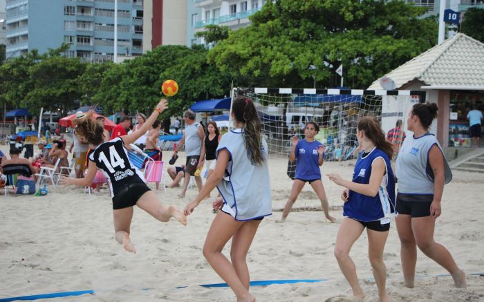 Retirada é necessária por conta das obras de alargamento da praia Central
Foto: Reprodução