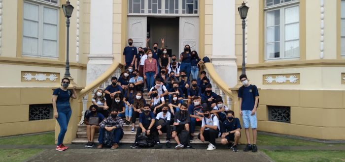 Alunos do 9º ano matutino da Escola Básica José Potter visitaram o Museu Histórico Foto: Divulgação