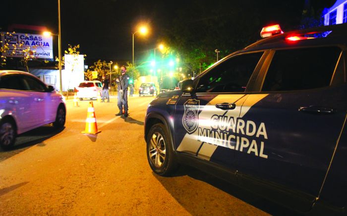 Viatura furtada na semana passada entrou no inquérito que já apura suposto uso indevido de carro pelo secretário de Segurança (foto: divulgação)