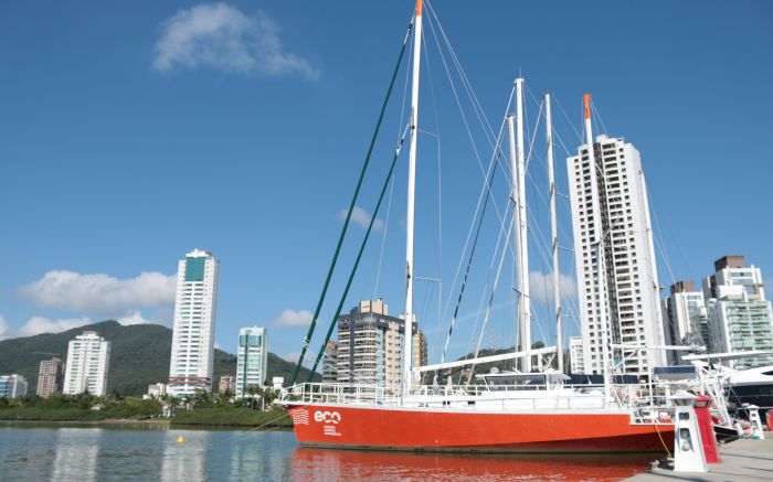 De 15 a 19 de novembro, veleiro poderá ser visitado na Marina Itajaí (Foto: Divulgação)