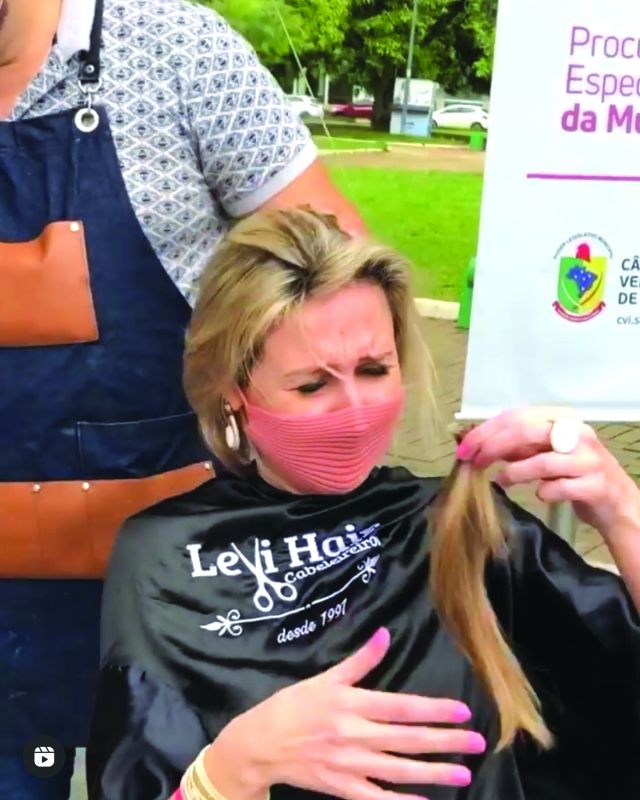 Anna Carolina nunca tinha tido cabelos curtos (foto: redes sociais)
