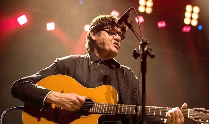A noite terá apresentações de artistas locais, que farão um tributo a Daniel Lucena, artista catarinense. (Foto: Reprodução)