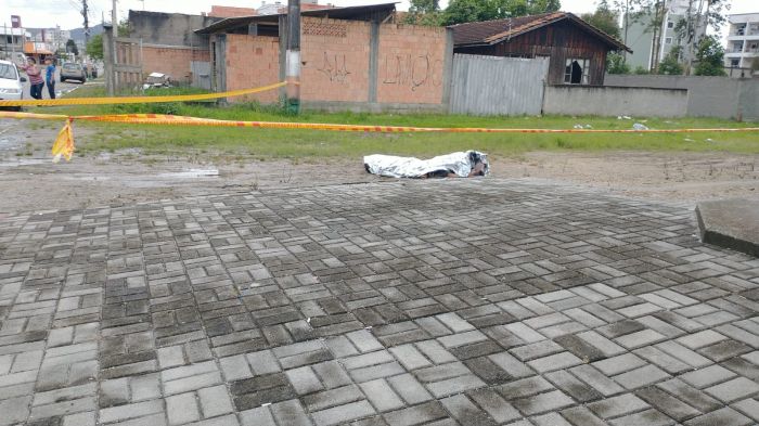 A morte, segundo a PM, aparentemente foi de causas naturais