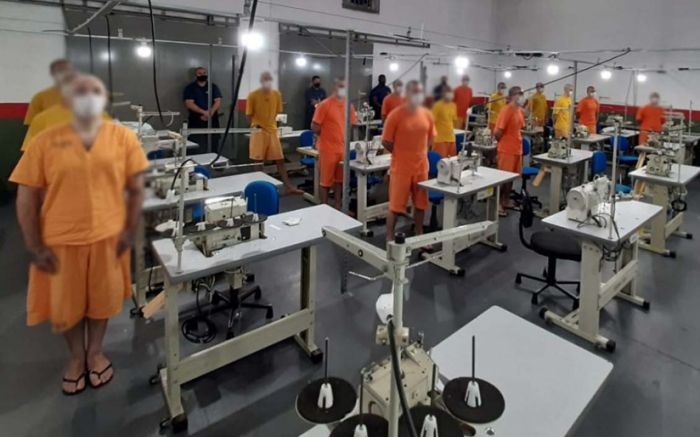 Programa promove a capacitação profissional para 2,1 mil detentos, de seis presídios catarinenses
(Foto: Divulgação)