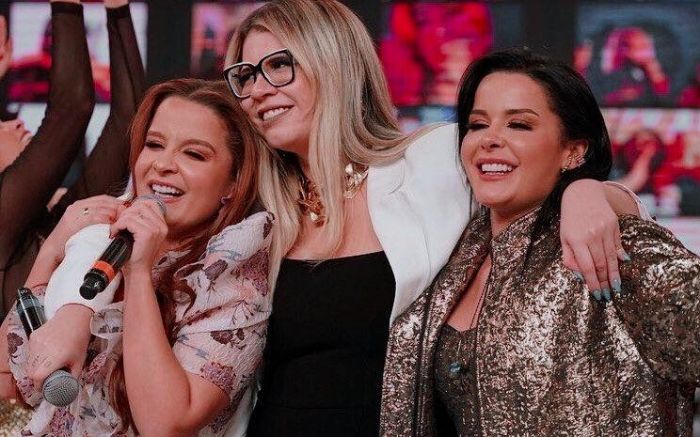 Sertanejas Maiara & Maraísa gravaram DVD “Patroas” com Marília Mendonça 
(Foto: Divulgação)