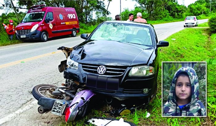 Acidente foi registrado no km 72 da rodovia Saul Silva, no último sábado. Fotos Divulgação.