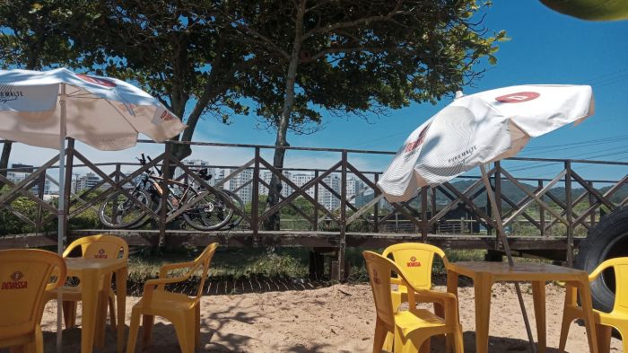 Surreal diz que construiu deque
(foto: Divulgação)