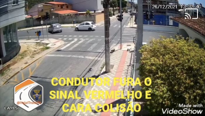Acidente aconteceu na rua Umbelino Damásio de Brito cruzamento com a Juvenal Garcia Foto: Divulgação/ Agentes de Trânsito