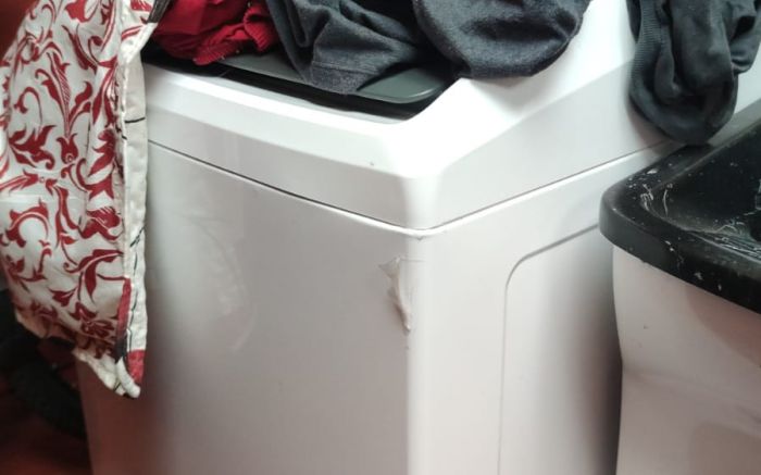 Moradores estão sem água pra lavar roupa, louça ou tomar banho
(Foto: Leitor)