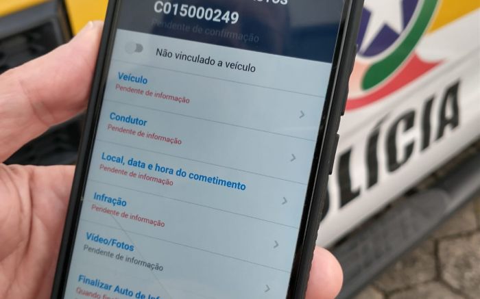 Motoristas que pisam fundo também são responsáveis por acidentes. Fotos Divulgação. 