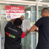Procon fecha 11 agências bancárias em Santa Catarina