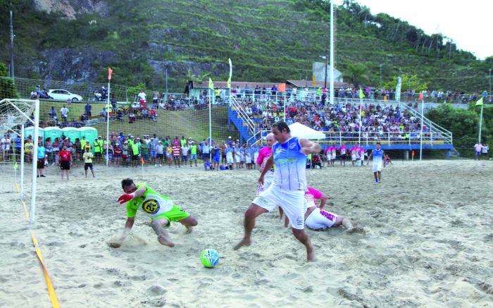 Futebol de areia movimenta Navegantes nos próximos meses 