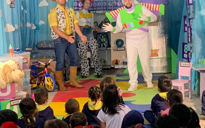 Foi a segunda vez que creche fez apresentação lúdica pra ajudar na aprendizagem
Foto: Divulgação