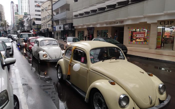 Carreata está em Balneário neste momento (Carlos Mello)
