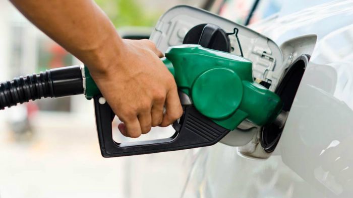 Cada motorista pode abastecer 20 litros; serão dois mil litros de gasolina comercializados
(foto: Arquivo)