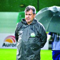 Gilson Kleina é o novo técnico do Brusque