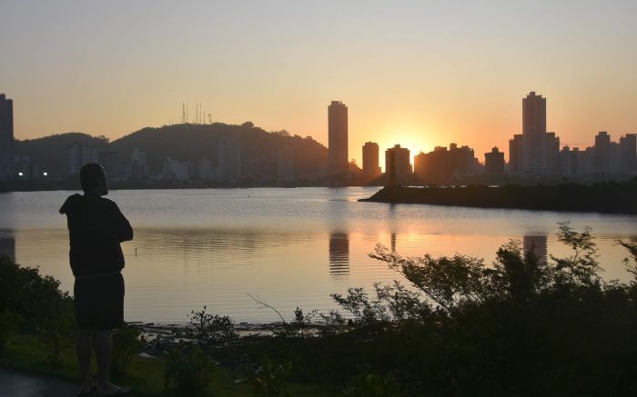 As mínimas previstas devem ficar entre 7 e 10°C
(Foto: João Batista)