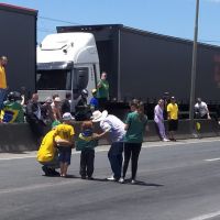 Conselho tutelar não foi acionado para intervir em escudo feito com crianças  