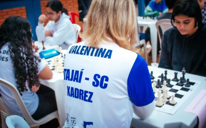 Alunos conquistam prêmios no Torneio de Xadrez de Vinhedo