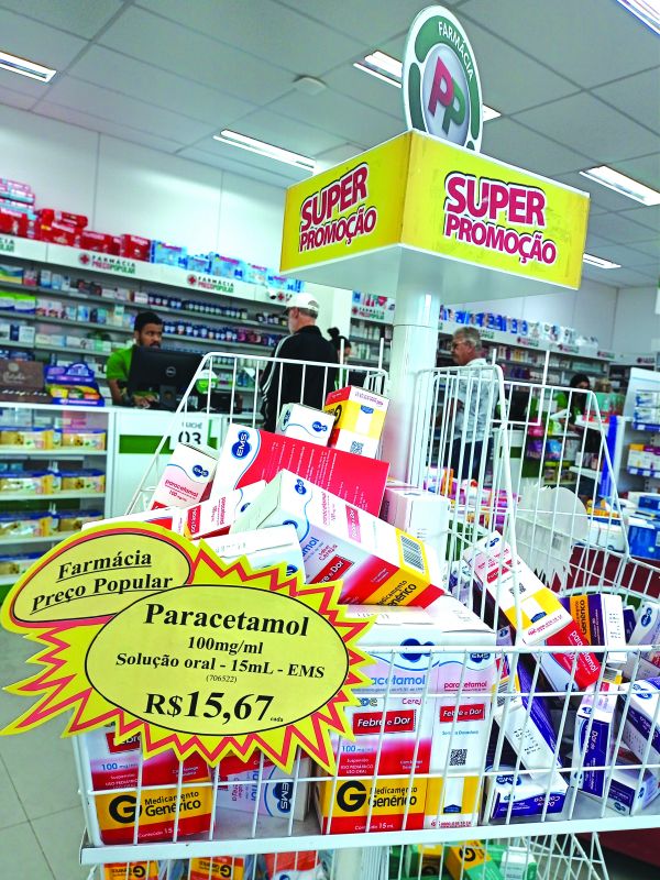 Farmácias apostam em promoções e brindes pra aumentar vendas