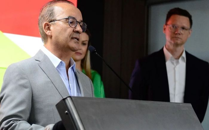 Futuro governador Jorginho Mello diz que buscou experiência, ficha limpa e capacidade técnica para montar o secretariado
(Foto: Divulgação)