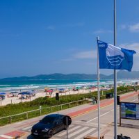 Praia de Mariscal é desclassificada do programa Bandeira Azul