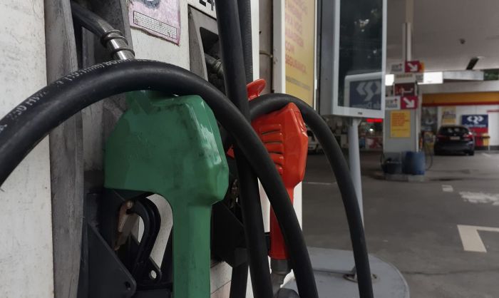 Percentual é sobre venda às distribuidoras e representa alta de R$ 0,23 por litro
Foto: Divulgação