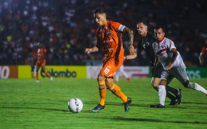 Cambura busca segunda vitória seguida no Catarinense
 Foto: Arthur Miranda