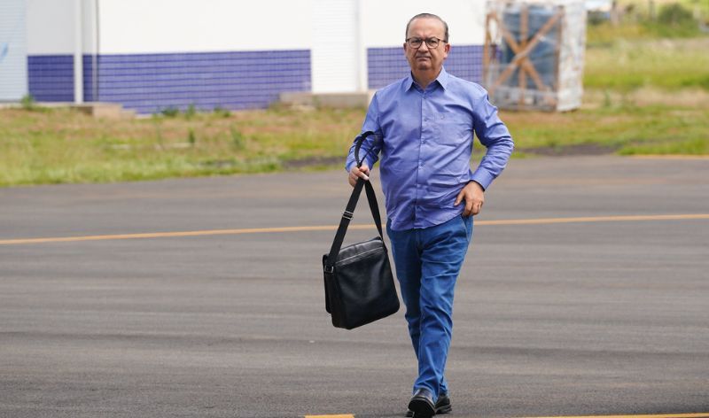 Jorginho voltou atrás e decidiu ir à reunião