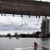 Jovem segue desaparecido após queda de ponte pênsil 