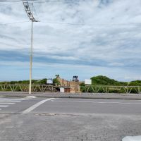 Obra da prefeitura destrói trecho de restinga na Meia Praia