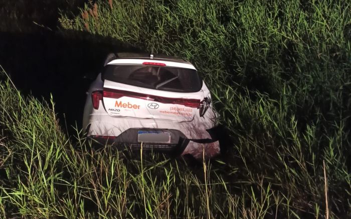 Moto se envolveu
em batida com carro na 470
Foto: Divulgação