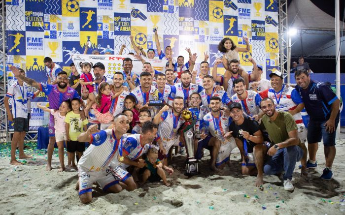 Arena de Futebol de Areia começa a ser montada na segunda-feira (9)