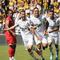 Tigre vence na estreia com gol relâmpago
