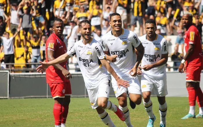 Tigre bateu o Tombense por 2 a 0 em Criciúma
Foto: Celso da Luz/Criciúma