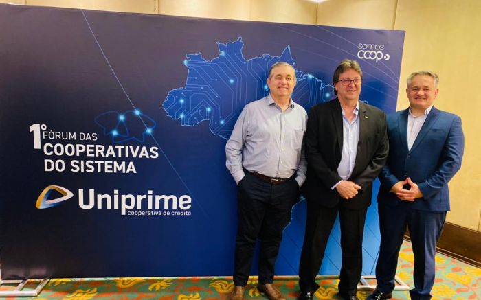 Diretoria Executiva Uniprime Central Nacional: Dr. César Augusto Macedo de Souza – diretor-vice-presidente; Dr. Orley Alvaro Campagnolo – diretor-presidente; Sr. Evandro Carlos Gasparetto – diretor-executivo | Foto: Divulgação