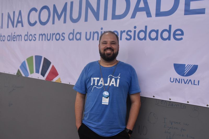 Coordenador Igor iniciou na Vila da Regata como voluntário