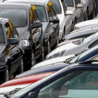 Carro popular "zero bala" pode ofertar desconto de até R$ 8 mil