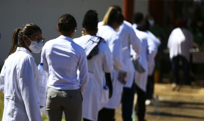 São 4436 vagas em concursos para funções em 20 ministérios e órgãos federais
(foto: Marcelo Camargo / Agência Brasil)