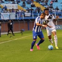 Goleiro é expulso e Avaí perde pra Ponte Preta