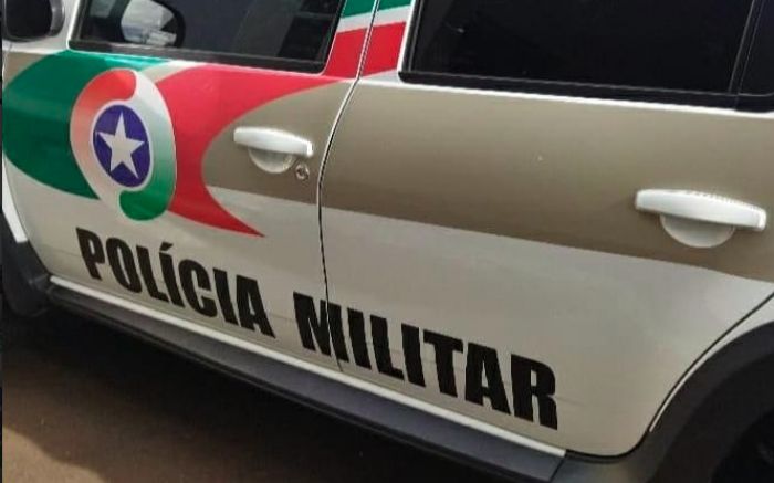 Polícia Militar foi chamada e prendeu os dois  
(foto: divulgação)