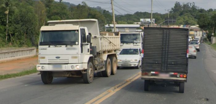 Caso a chuva persista, o serviço será adiado (Foto: Reprodução/Google Street View)