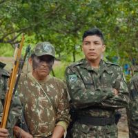 Guardiões da floresta são esperança de futuro para os jovens indígenas