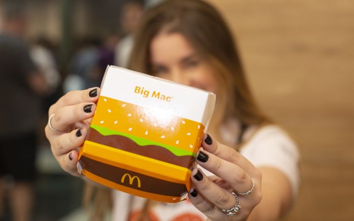 Por R$ 18 você compra o Big Mac e contribui com crianças e adolescentes (Foto: divulgação)